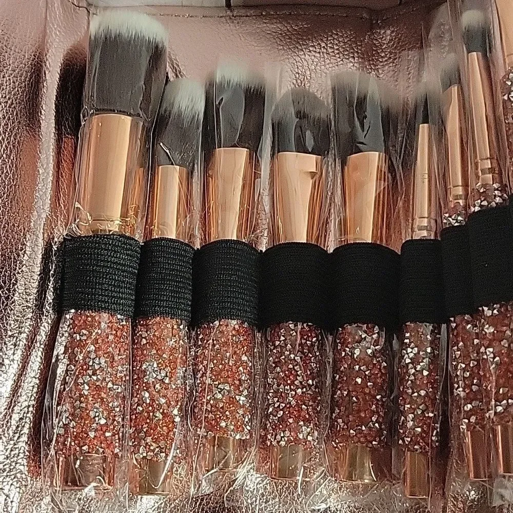 Love + Happiness Glitter 10 Piece Brush Set With Case 🌈 new